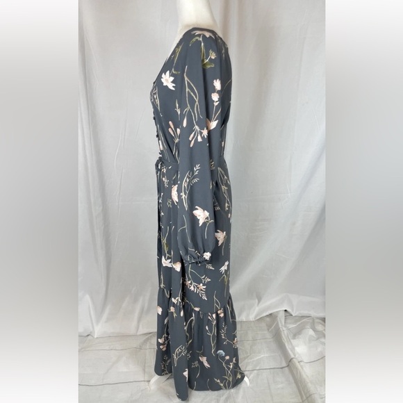H&M Tie Belt Crepe Dress Gray Floral Long Button Present Sleeve Woman’s Size S - Picture 6 of 15